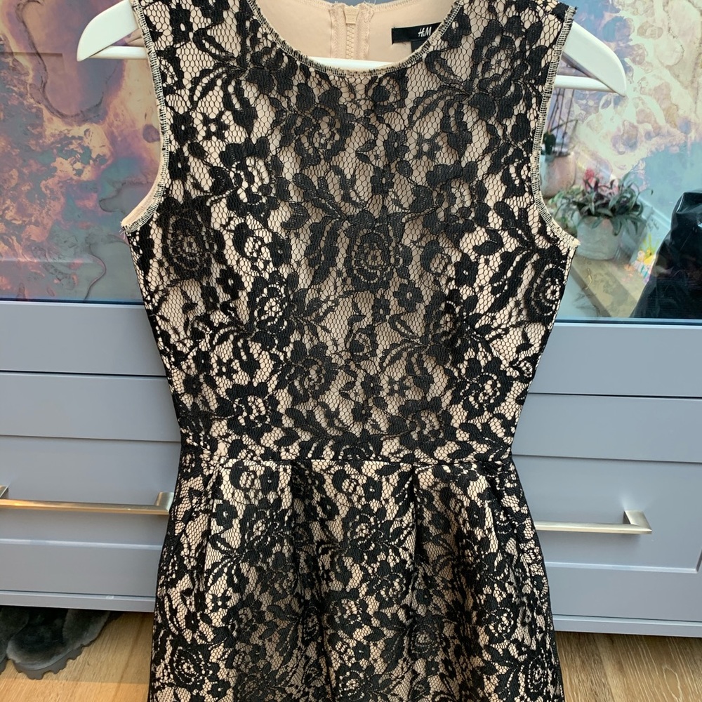 💫LACE DRESS💫 NWT - Picture 3 of 5